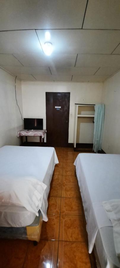 Hospedaje Tropical Dreams South End Экстерьер фото